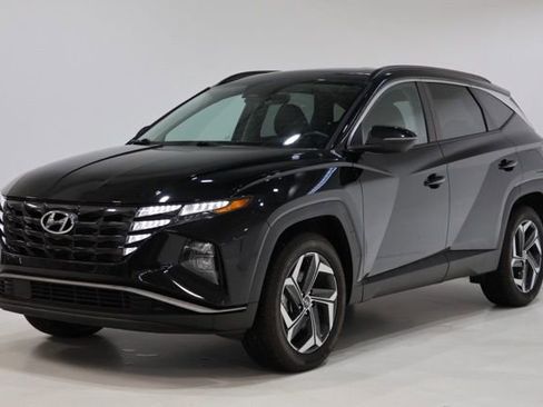 Used 2023 Hyundai Tucson SEL w/ Convenience Package AWD/4WD image 3