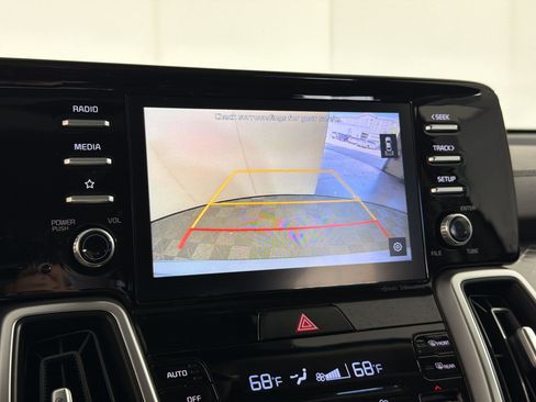 Used 2021 Kia Sorento S w/ Panoramic Sunroof Package AWD/4WD image 18