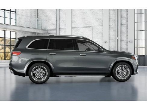 New 2026 Mercedes-Benz GLS 450 4MATIC image 17