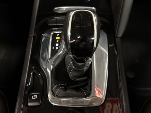 Used 2018 Buick Regal Preferred FWD image 38
