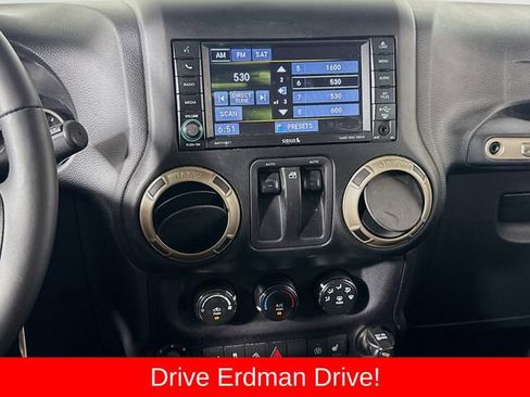 Used 2016 Jeep Wrangler Sahara AWD/4WD image 16