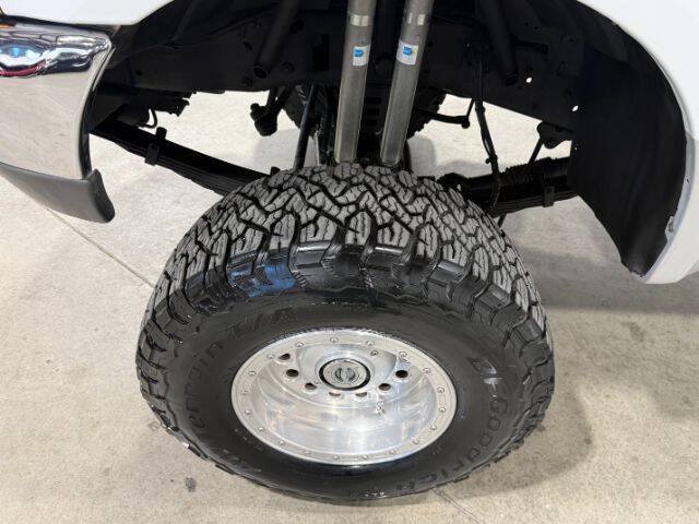 Used 2000 Ford F350 XLT AWD/4WD image 13