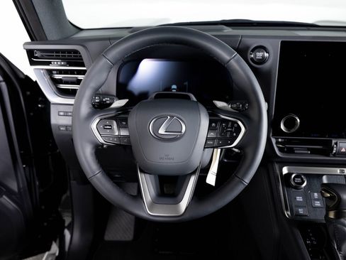 Used 2026 Lexus GX 550 w/ Accessory Package (2T) image 36