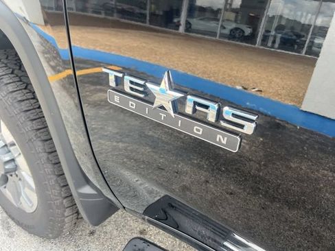 New 2026 Chevrolet Silverado 2500 LT w/ Texas Edition AWD/4WD image 11