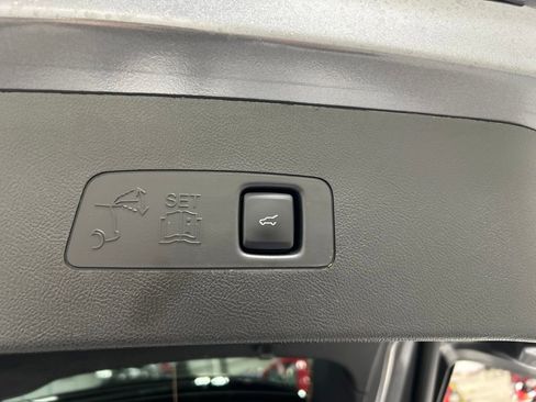 Certified 2024 Lincoln Corsair AWD w/ Towing Package image 27