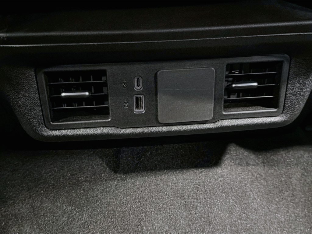 Used 2023 Chevrolet Silverado 1500 Custom w/ LPO, Dark Essentials Package AWD/4WD image 24