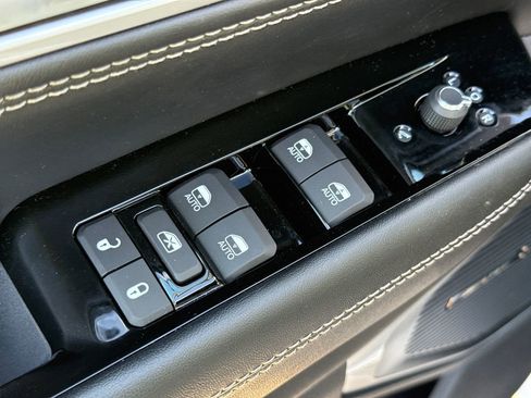 New 2026 Jeep Grand Wagoneer Limited AWD/4WD image 21