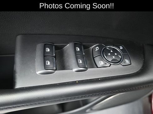 Used 2023 Lincoln Nautilus AWD w/ Premium Package image 9