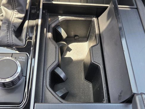 Used 2022 Toyota Tundra Platinum w/ Advanced Package RWD image 15