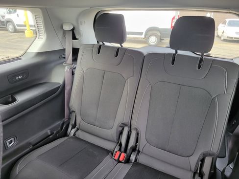 Used 2023 Jeep Grand Cherokee L Laredo w/ Luxury Tech Group I image 19