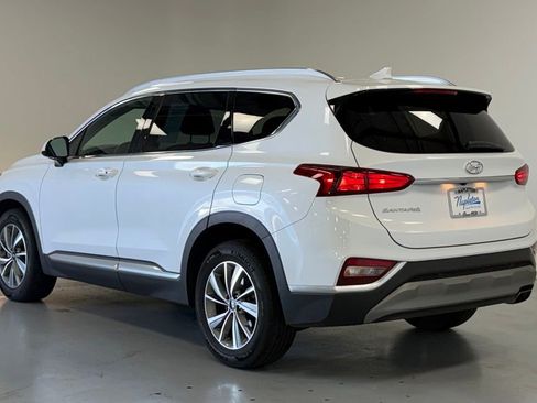 Used 2020 Hyundai Santa Fe SEL w/ Convenience Package image 3