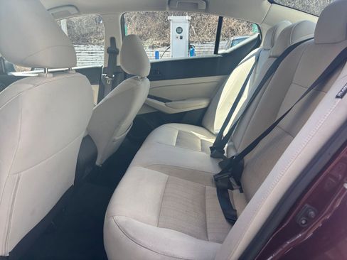 Used 2025 Nissan Altima 2.5 SV image 28