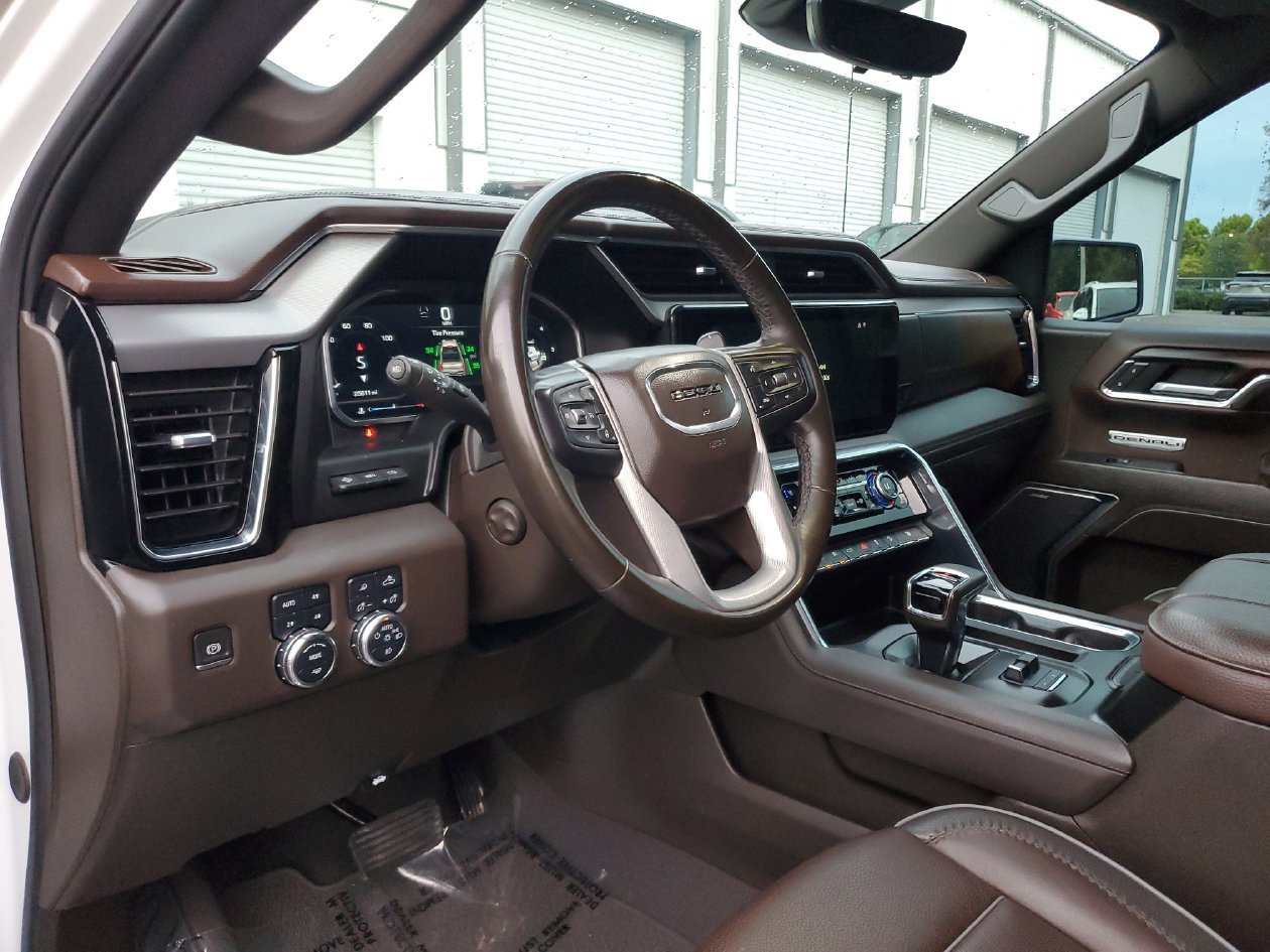 Used 2024 GMC Sierra 1500 Denali w/ Denali Reserve Package AWD/4WD image 20