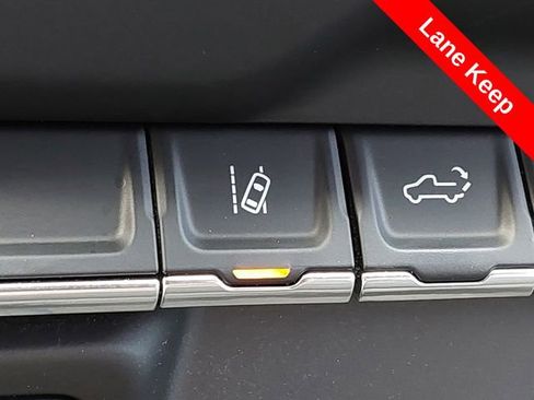 Used 2024 Chevrolet Silverado 2500 Custom w/ Custom Convenience Package image 16