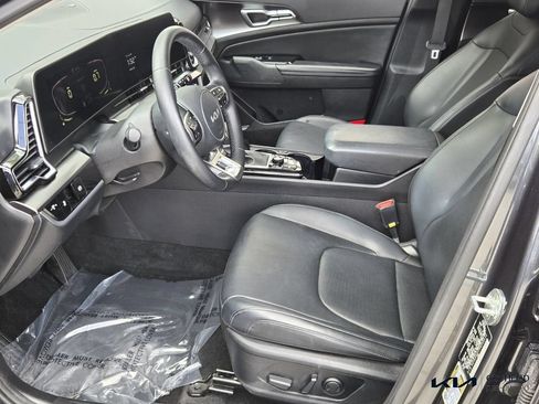 Certified 2023 Kia Sportage EX FWD image 10