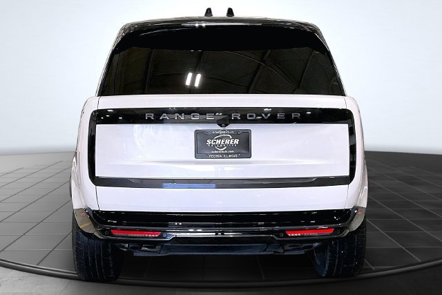 Used 2025 Land Rover Range Rover Long Wheelbase Autobiography AWD/4WD image 4