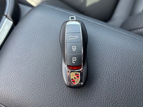 New 2026 Porsche Macan S AWD/4WD image 32