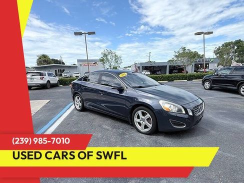 Used 2012 Volvo S60 T5 FWD image 1