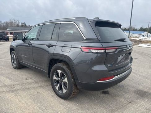 Used 2022 Jeep Grand Cherokee Limited 4xe AWD/4WD image 6