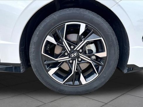 Used 2025 Hyundai Sonata SEL FWD image 9