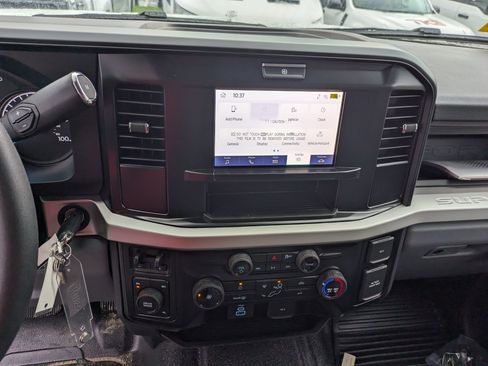 New 2025 Ford F550 4x4 Crew Cab image 42