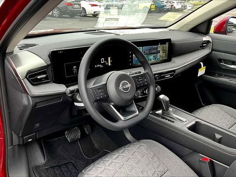 New 2025 Nissan Kicks SV w/ SV Premium Package image 8