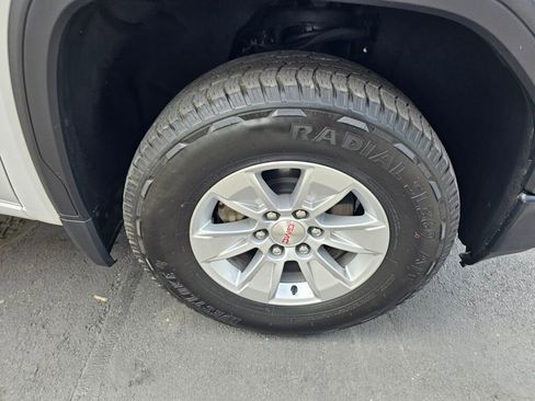 Used 2019 GMC Sierra 1500 Base image 10