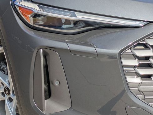 New 2025 Audi Q5 Premium Plus image 16