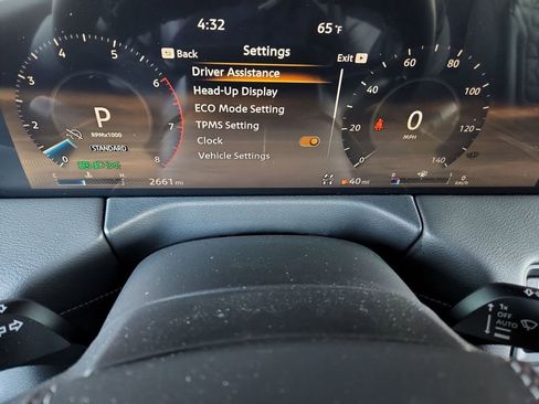 Certified 2025 Nissan Armada Platinum Reserve image 29