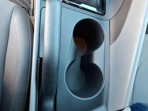 Used 2024 Hyundai Elantra SEL image 23