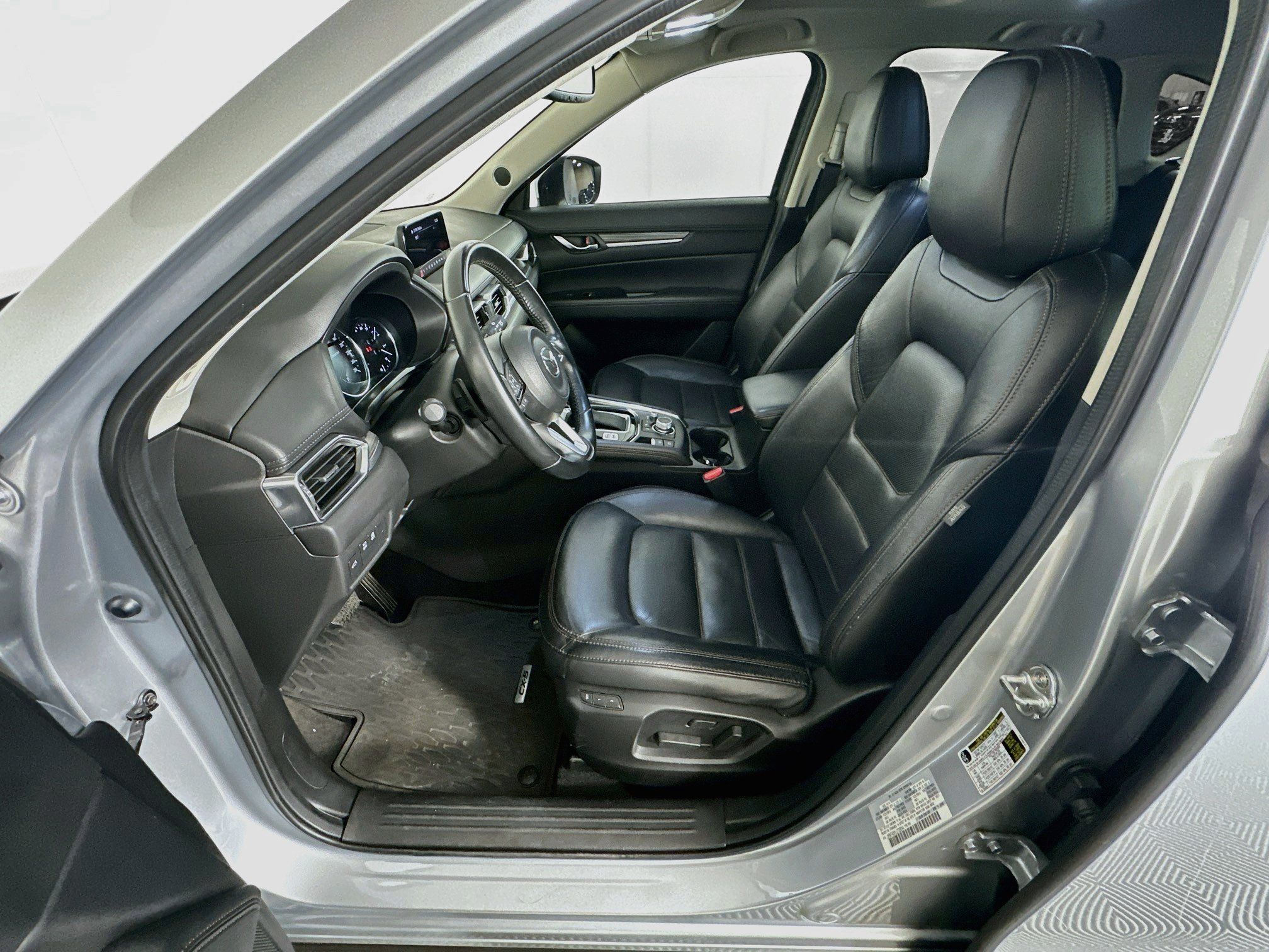 Used 2020 MAZDA CX-5 Grand Touring FWD image 13