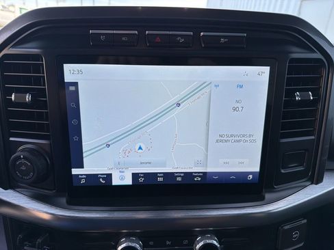 Used 2021 Ford F150 Lariat w/ Max Trailer Tow Package image 29