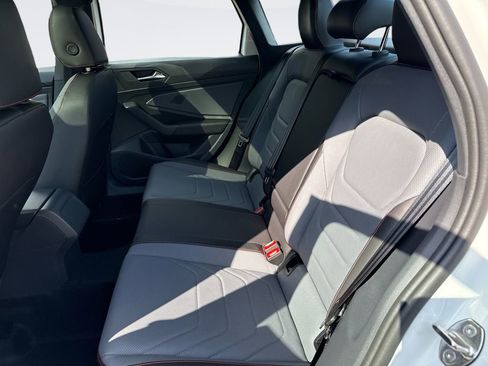 New 2026 Volkswagen Jetta GLI Autobahn FWD image 23