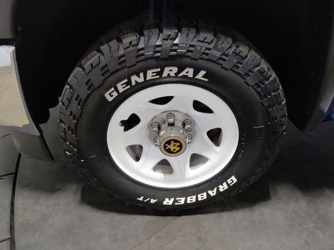 Used 2016 GMC Sierra 1500 4x4 Regular Cab w/ Sierra Convenience Package image 26