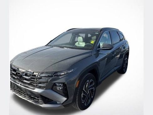 Used 2025 Hyundai Tucson Limited image 1