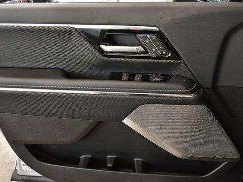 New 2025 GMC Sierra EV Denali AWD/4WD image 22