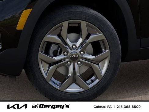 Certified 2026 Kia Seltos LX FWD image 11