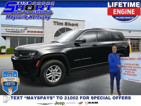 Used 2024 Jeep Grand Cherokee Laredo w/ MOPAR Finishing Package AWD/4WD image 1