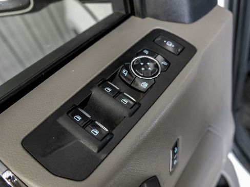 Used 2022 Ford F250 XLT w/ XLT Value Package image 40