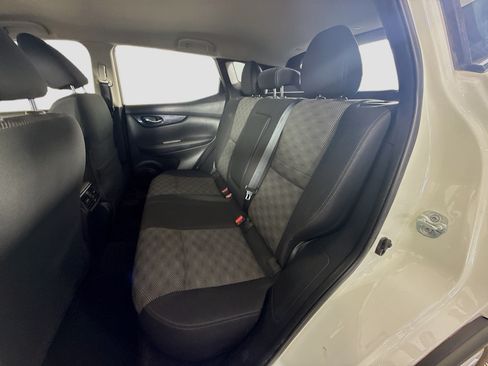 Used 2017 Nissan Rogue Sport SV AWD/4WD image 25