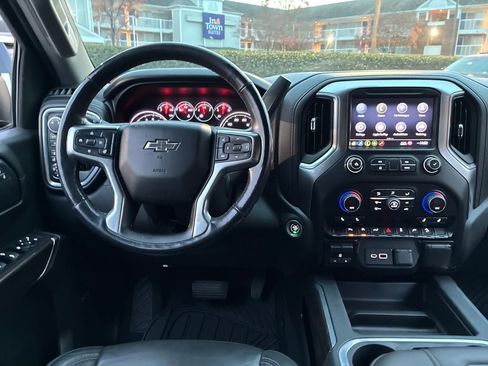 Used 2019 Chevrolet Silverado 1500 LT Trail Boss image 14