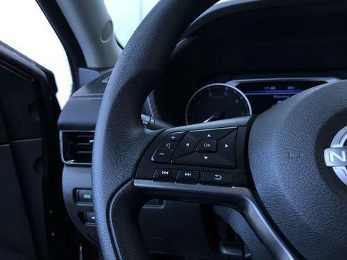 Used 2025 Nissan Sentra SV image 25