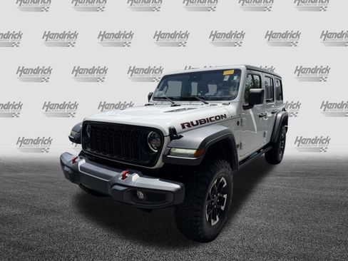 Used 2024 Jeep Wrangler Unlimited Rubicon AWD/4WD image 5