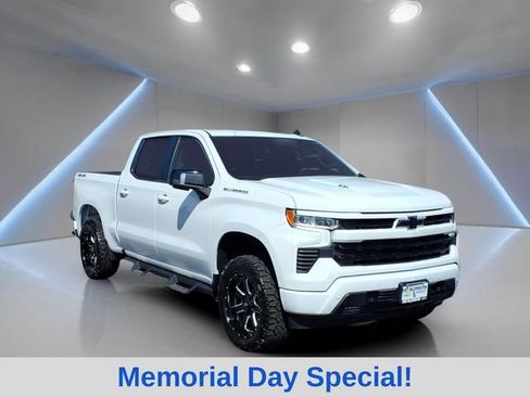 Used 2024 Chevrolet Silverado 1500 RST w/ Convenience Package II AWD/4WD image 1
