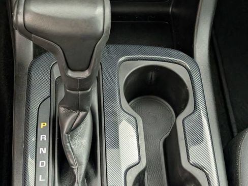 Used 2018 Chevrolet Colorado Z71 AWD/4WD image 22