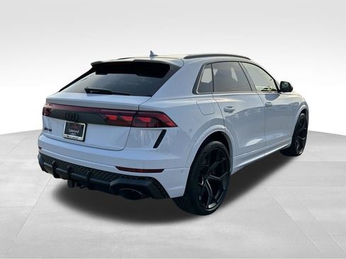 New 2026 Audi RS Q8 performance image 5