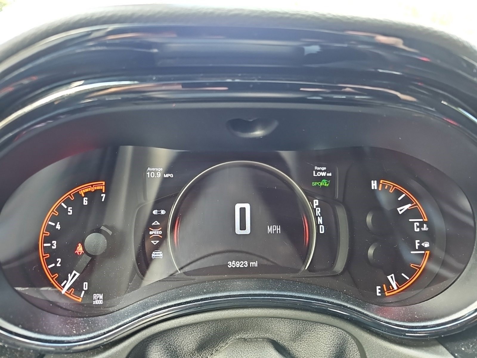 Used 2023 Dodge Durango R/T w/ Tow 'N Go Package AWD/4WD image 23