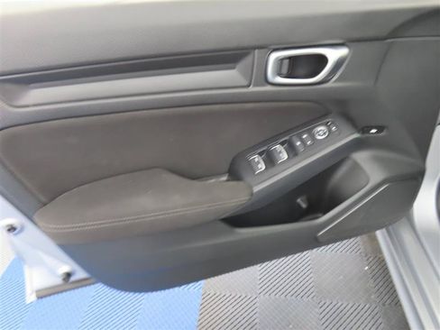 Used 2024 Honda Civic Sport image 14