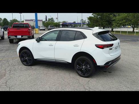 Used 2022 Buick Envision Essence w/ Technology Package II FWD image 34
