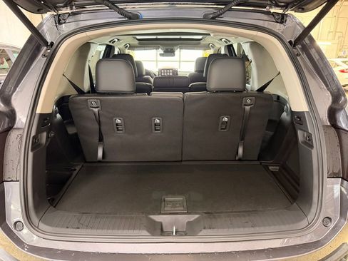 New 2026 Honda Pilot Touring image 22